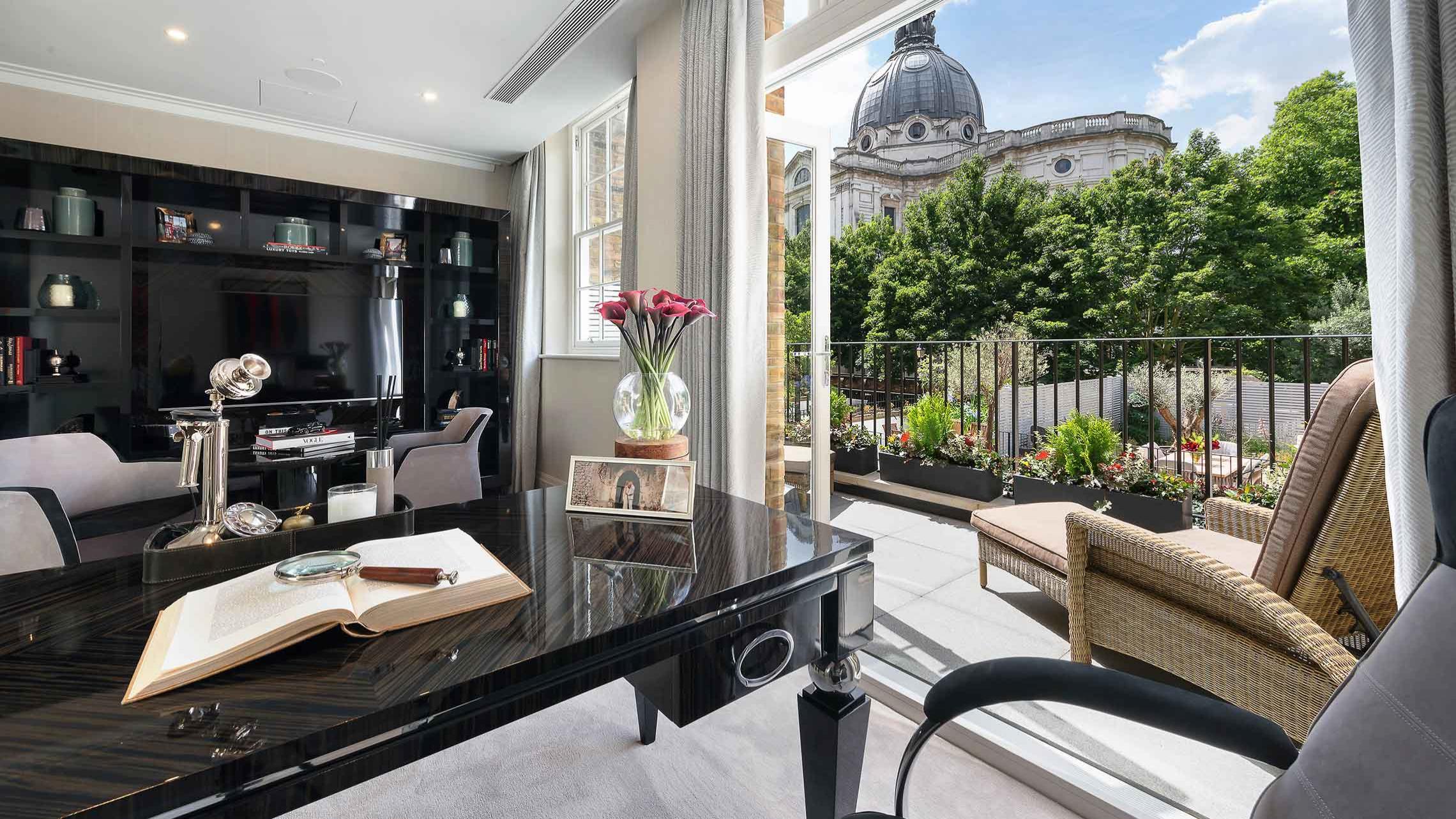 Elegant London study with dome view